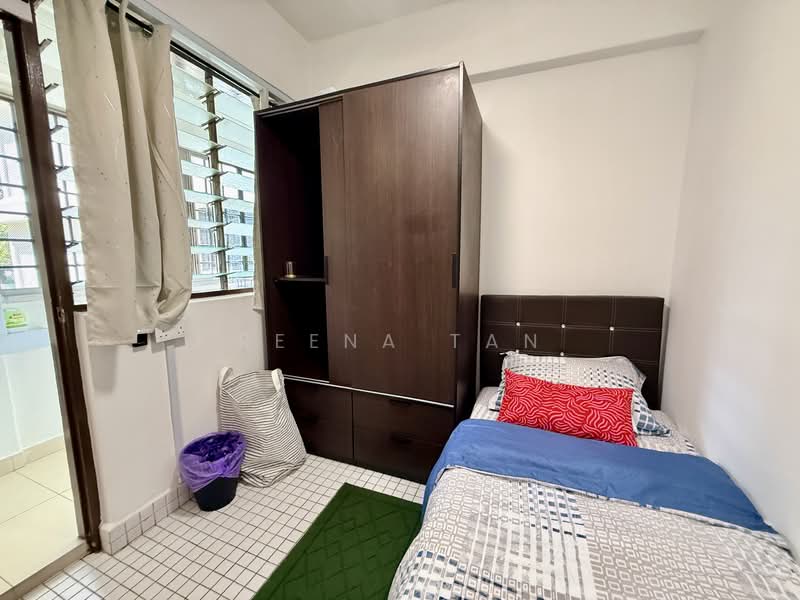 Lagoon View, 5000L Marine Parade Road, Room Rental, 120 sqft, Condominium For Rent, by Reena Tan, 500146349 - PropertyGuru.com.sg