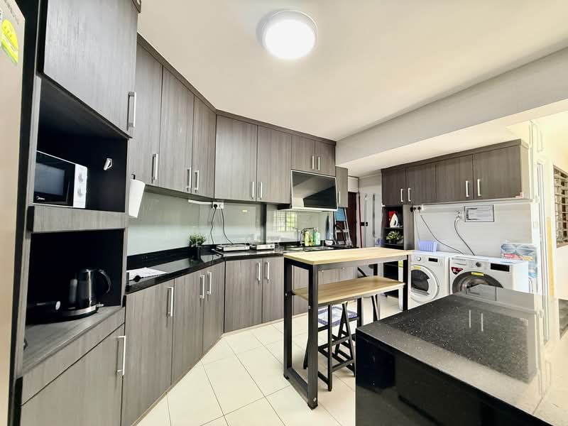 Lagoon View, 5000L Marine Parade Road, Room Rental, 120 sqft, Condominium For Rent, by Reena Tan, 500146349 - PropertyGuru.com.sg