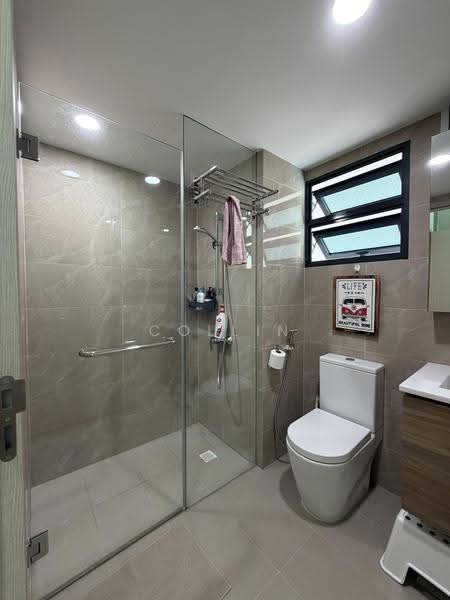 Treasure at Tampines, 57 Tampines Lane, Pasir Ris / Tampines, 4 Bedrooms, 1,270 sqft, Condominium For Sale, by Collin Tan, 500146352 - Master Bathroom - PropertyGuru.com.sg