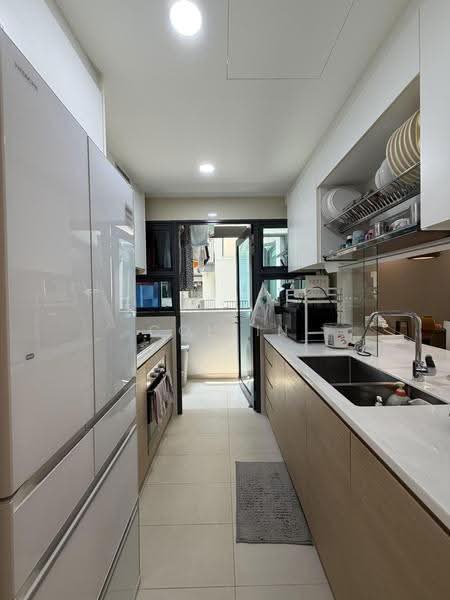 Treasure at Tampines, 57 Tampines Lane, Pasir Ris / Tampines, 4 Bedrooms, 1,270 sqft, Condominium For Sale, by Collin Tan, 500146352 - Kitchen - PropertyGuru.com.sg