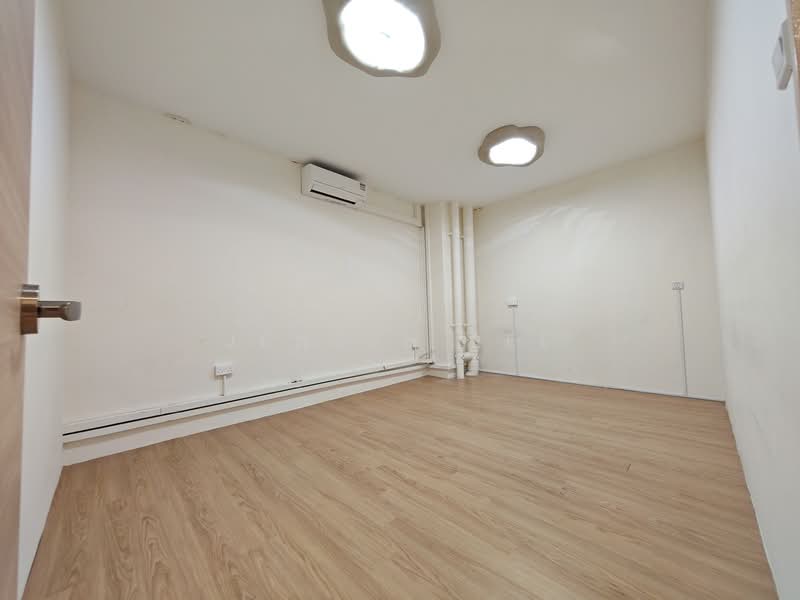 Interlocal Centre, 100G Pasir Panjang Road, Buona Vista / West Coast / Clementi New Town, 1,726 sqft, Light Industrial (B1) For Rent, by Jensen Lee, 500146365 - Interior - CommercialGuru.com.sg