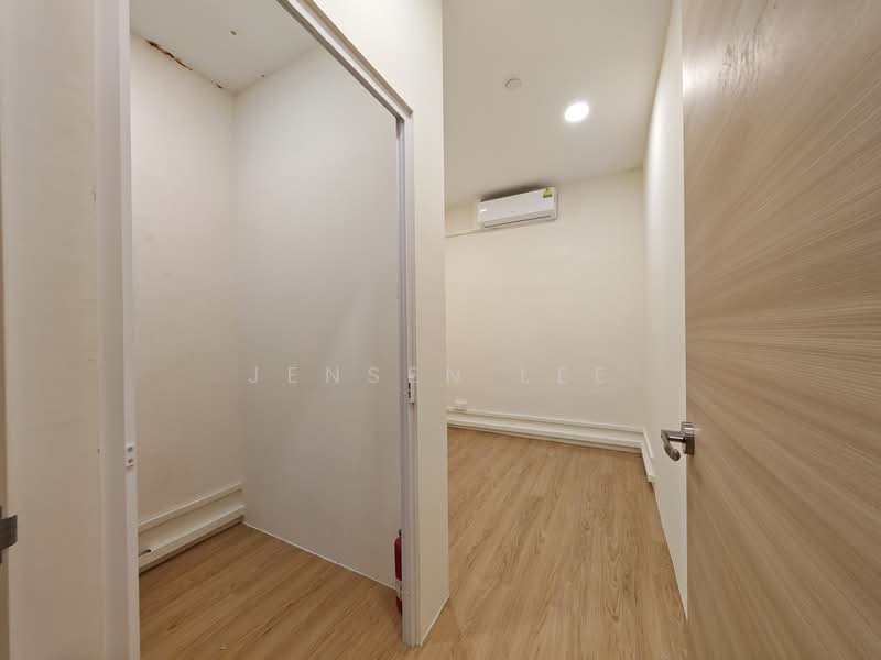 Interlocal Centre, 100G Pasir Panjang Road, Buona Vista / West Coast / Clementi New Town, 1,726 sqft, Light Industrial (B1) For Rent, by Jensen Lee, 500146365 - Interior - CommercialGuru.com.sg