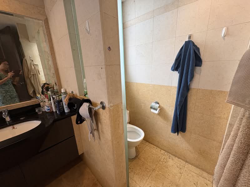 Hillington Green, 47 Hillview Avenue, 3 Bedrooms, 1,356 sqft, Condominium For Rent, by Joyce Tan, 500146368 - Bathroom - PropertyGuru.com.sg
