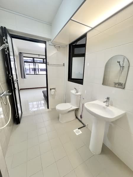131B Canberra Crescent, 131B Canberra Crescent, 1 Bedroom, 506 sqft, HDB Flat For Rent, by Caline Chai, 500146370 - Bathroom - PropertyGuru.com.sg