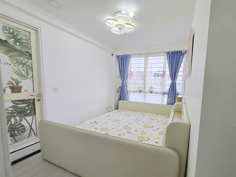 Watercolours, 35 Pasir Ris Link, 4 Bedrooms, 1,873 sqft, Executive Condominium For Sale, by Kelvin Cheng 郑家俊, 500146383 - Bedroom - PropertyGuru.com.sg