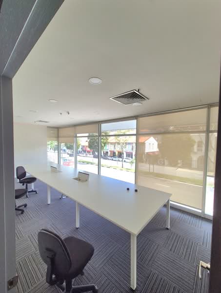 shift in condition unit for rent (beach road)!, , 1,097 sqft, Office For Rent, by Joel Yong, 500146387 - CommercialGuru.com.sg