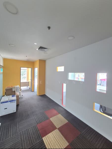shift in condition unit for rent (beach road)!, , 1,097 sqft, Office For Rent, by Joel Yong, 500146387 - CommercialGuru.com.sg