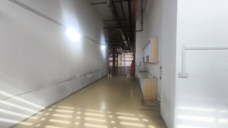 Odc Distri Centre, 30 Toh Guan Road, 39,386 sqft, Warehouse For Rent, by Irwin Kao, 500146411 - CommercialGuru.com.sg