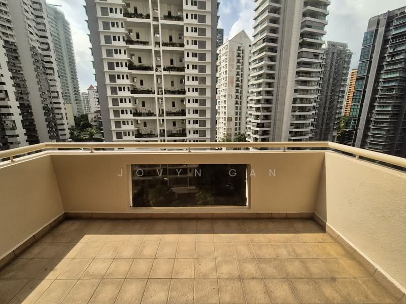 Leonie Condotel, 2 Leonie Hill Road, 4 Bedrooms, 2,568 sqft, Condominium For Rent, by Jovyn Gan, 500146415 - Balcony - PropertyGuru.com.sg