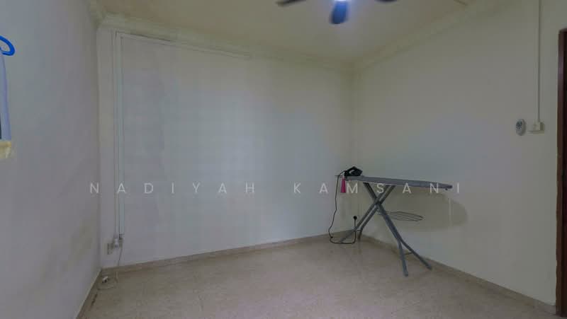 667 Choa Chu Kang Crescent, 667 Choa Chu Kang Crescent, 3 Bedrooms, 1,109 sqft, HDB Flat For Sale, by Nadiyah Kamsani, 500146416 - Common room 2 - PropertyGuru.com.sg