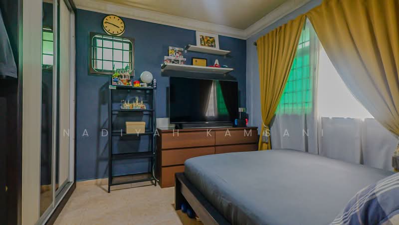 667 Choa Chu Kang Crescent, 667 Choa Chu Kang Crescent, 3 Bedrooms, 1,109 sqft, HDB Flat For Sale, by Nadiyah Kamsani, 500146416 - Common room 1 - PropertyGuru.com.sg