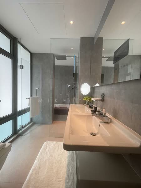 The Lumos, 9 Leonie Hill, 4 Bedrooms, 3,271 sqft, Apartment For Sale, by Mike Yeo 杨宗平, 500146417 - Bathroom - PropertyGuru.com.sg