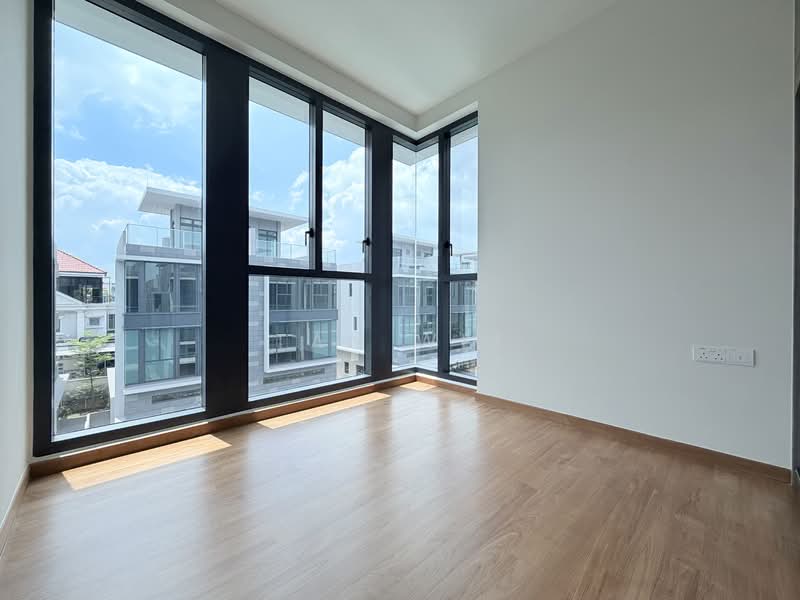 Belgravia Ace, 100 Belgravia Drive, 5 Bedrooms, 4,058 sqft, Semi-Detached House For Sale, by Tan Wei, 500146421 - Bedroom 2 - PropertyGuru.com.sg