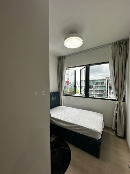 Master Bedroom & Common Rooms For Rent! Wifi & Utilities Included!, , Room Rental, 150 sqft, Condominium For Rent, by Kevin Aw 胡锦胜, 500146426 - Bedroom - PropertyGuru.com.sg