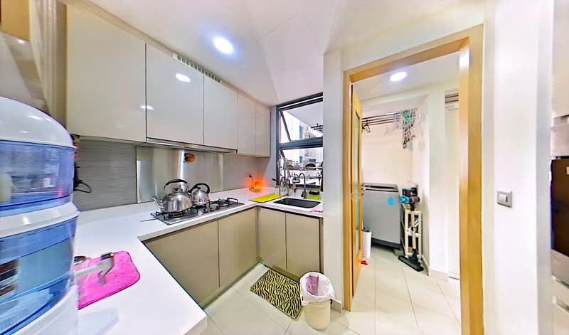 Blossom Residences, 34 Segar Road, 3 Bedrooms, 1,055 sqft, Executive Condominium For Sale, by Boon Ng, 500146429 - Kitchen - PropertyGuru.com.sg