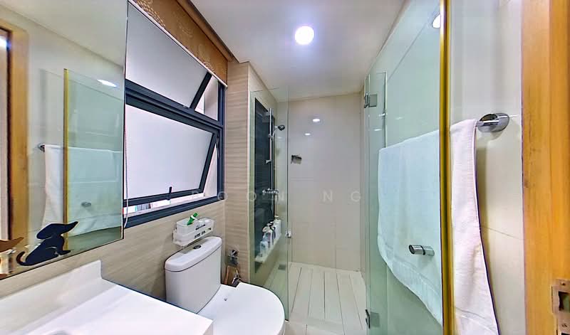 Blossom Residences, 34 Segar Road, 3 Bedrooms, 1,055 sqft, Executive Condominium For Sale, by Boon Ng, 500146429 - Bathroom - PropertyGuru.com.sg