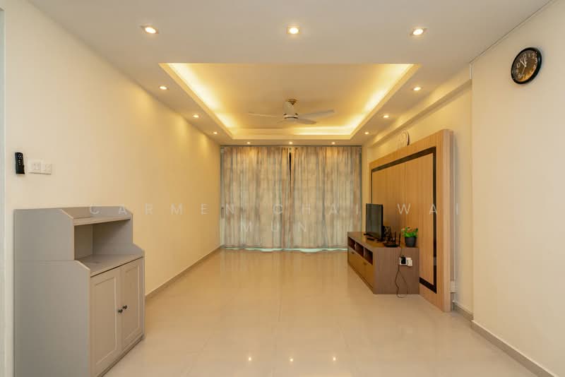 Simei Green Condominium, 11 Simei Street 4, 3 Bedrooms, 1,195 sqft, Condominium For Sale, by Carmen Chai Wai Mun, 500146431 - Living Room - PropertyGuru.com.sg