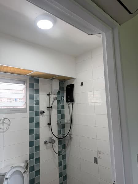 805B Keat Hong Close, 805B Keat Hong Close, Room Rental, 120 sqft, HDB Flat For Rent, by Ryan Tan Zheng Jie, 500146442 - Bathroom - PropertyGuru.com.sg