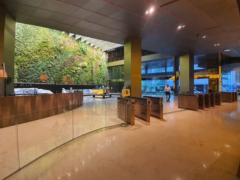 Six Battery Road Building, 6 Battery Road, 2,497 sqft, Food & Beverage For Rent, by Monica Oh, 500146443 - Lobby - CommercialGuru.com.sg