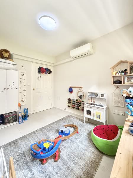 994C Buangkok Link, 994C Buangkok Link, 3 Bedrooms, 1,001 sqft, HDB Flat For Sale, by Ainon Talib, 500146447 - Common room 2 - PropertyGuru.com.sg