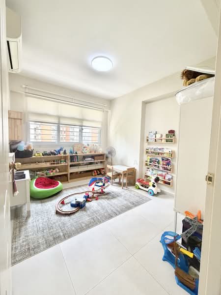 994C Buangkok Link, 994C Buangkok Link, 3 Bedrooms, 1,001 sqft, HDB Flat For Sale, by Ainon Talib, 500146447 - Common room 2 - PropertyGuru.com.sg