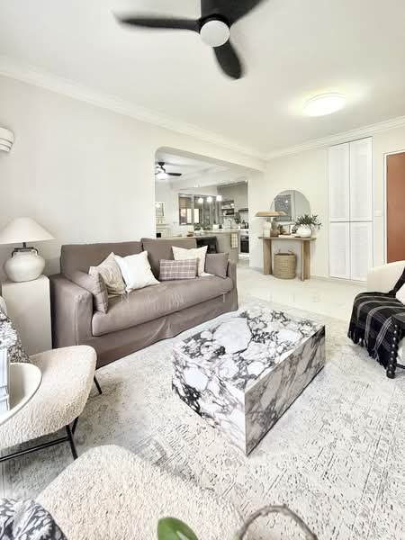 994C Buangkok Link, 994C Buangkok Link, 3 Bedrooms, 1,001 sqft, HDB Flat For Sale, by Ainon Talib, 500146447 - Living Room - PropertyGuru.com.sg