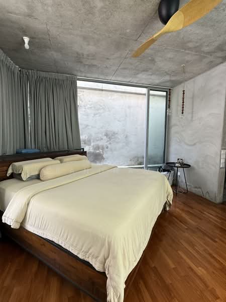 Jalan Tanjong, , 4 Bedrooms, 6,000 sqft, Terraced House For Rent, by Kash Randhawa, 500146451 - Bedroom - PropertyGuru.com.sg