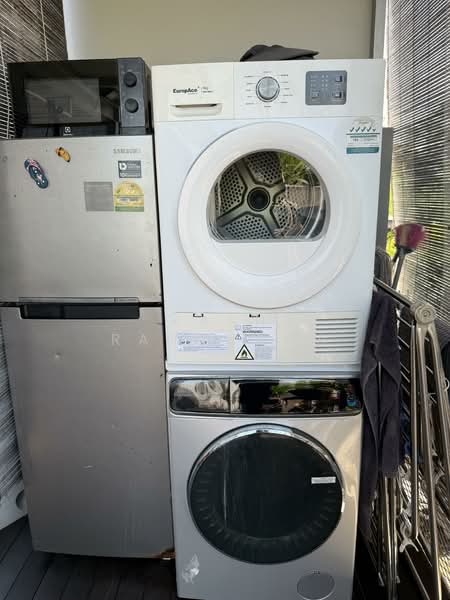 Jalan Tanjong, , 4 Bedrooms, 6,000 sqft, Terraced House For Rent, by Kash Randhawa, 500146451 - Laundry - PropertyGuru.com.sg