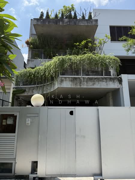 Jalan Tanjong, , 4 Bedrooms, 6,000 sqft, Terraced House For Rent, by Kash Randhawa, 500146451 - Exterior - PropertyGuru.com.sg