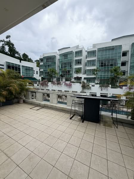 Gallop Green, 15 Woollerton Park, 4 Bedrooms, 4,402 sqft, Condominium For Rent, by Jessie Tan 陈杰识, 500146467 - Exterior - PropertyGuru.com.sg