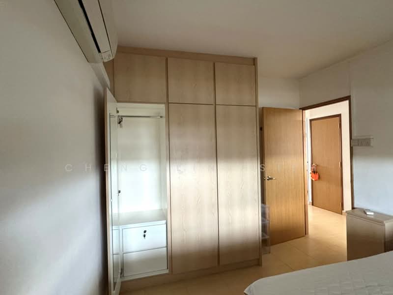 424 Tampines Street 41, 424 Tampines Street 41, Room Rental, 150 sqft, HDB Flat For Rent, by Cheng-Lin Hsieh, 500146469 - Bedroom - PropertyGuru.com.sg