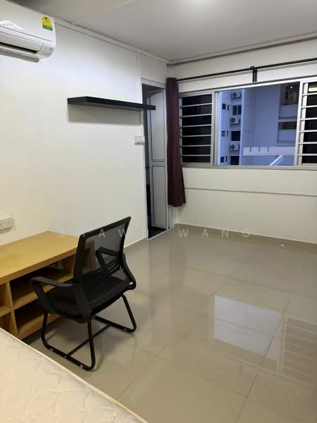 742 Yishun Avenue 5, 742 Yishun Avenue 5, Room Rental, 300 sqft, HDB Flat For Rent, by Shawn Wang, 500146490 - PropertyGuru.com.sg