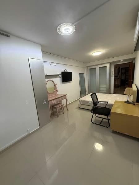 742 Yishun Avenue 5, 742 Yishun Avenue 5, Room Rental, 300 sqft, HDB Flat For Rent, by Shawn Wang, 500146490 - Bedroom - PropertyGuru.com.sg