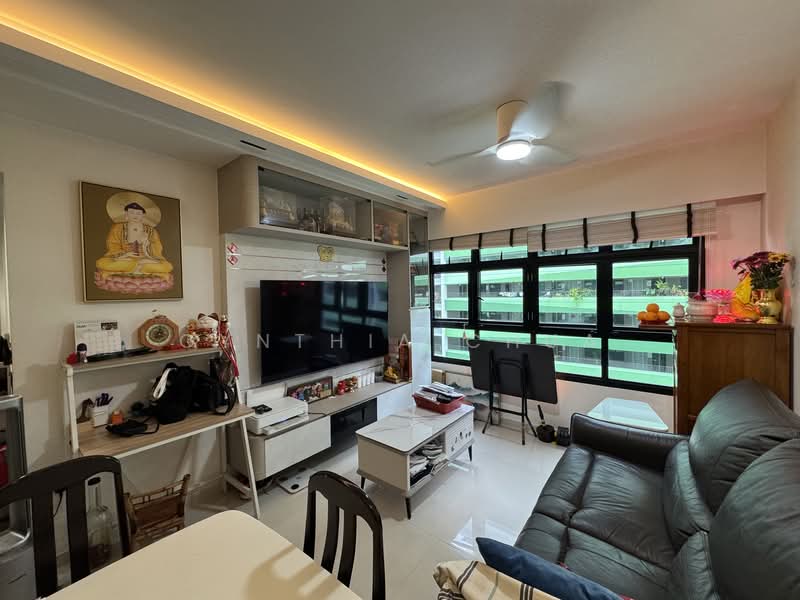 604A Tampines Avenue 9, 604A Tampines Avenue 9, 2 Bedrooms, 732 sqft, HDB Flat For Sale, by Cynthia Chua, 500146498 - Living Room - PropertyGuru.com.sg