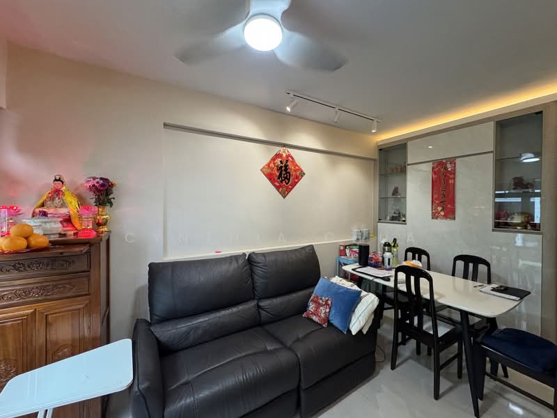 604A Tampines Avenue 9, 604A Tampines Avenue 9, 2 Bedrooms, 732 sqft, HDB Flat For Sale, by Cynthia Chua, 500146498 - Living Room - PropertyGuru.com.sg
