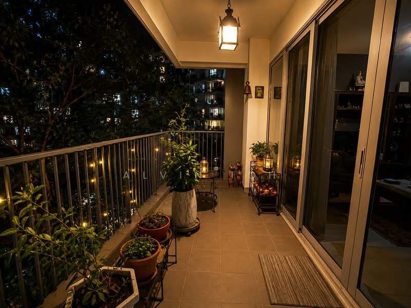 Eight Courtyards, 2 Canberra Drive, 4 Bedrooms, 1,378 sqft, Condominium For Sale, by Alvin Toh, 500146500 - Balcony - PropertyGuru.com.sg