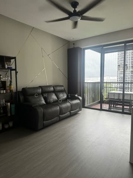 Foresque Residences, 101 Petir Road, 2 Bedrooms, 711 sqft, Condominium For Sale, by Charlene Song, 500146502 - Living Room - PropertyGuru.com.sg