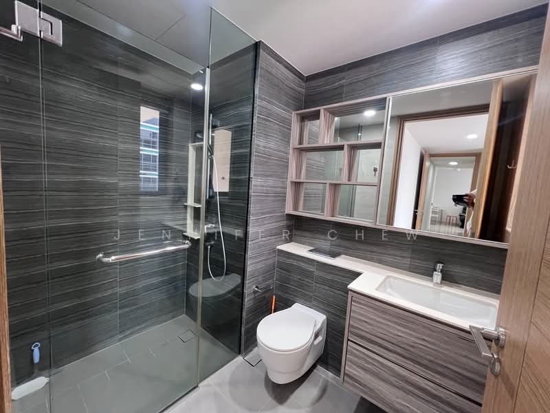 Coco Palms, 21 Pasir Ris Grove, 2 Bedrooms, 753 sqft, Condominium For Rent, by Jennifer Chew, 500146506 - Bathroom - PropertyGuru.com.sg