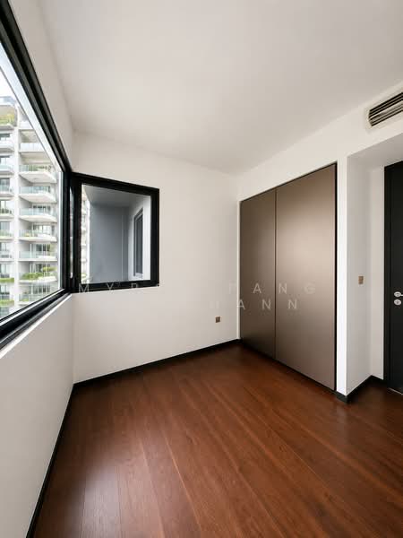 Pullman Residences, 18 Dunearn Road, 3 Bedrooms, 1,163 sqft, Condominium For Sale, by Myron Pang Kian Hann, 500146507 - Bedroom - PropertyGuru.com.sg
