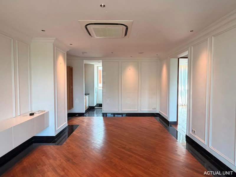 The Hermitage, 2 Sarkies Road, 2 Bedrooms, 850 sqft, Apartment For Sale, by Alex Goh, 500146510 - Living Room - PropertyGuru.com.sg
