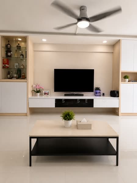 558 Ang Mo Kio Avenue 10, 558 Ang Mo Kio Avenue 10, 3 Bedrooms, 721 sqft, HDB Flat For Rent, by Agnes Seng, 500146514 - Living Room - PropertyGuru.com.sg