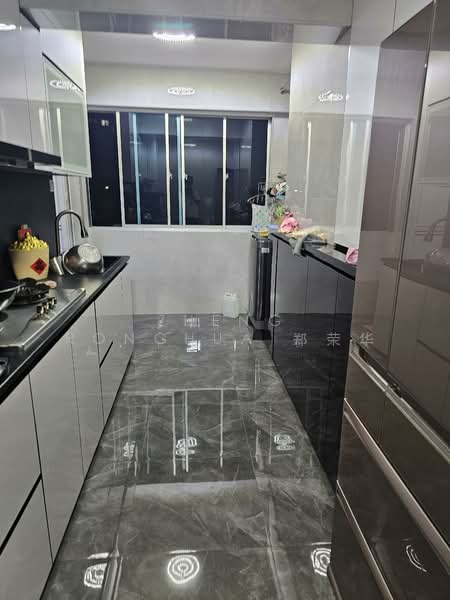 946 Jurong West Street 91, 946 Jurong West Street 91, Room Rental, 120 sqft, HDB Flat For Rent, by Zheng Ronghua 郑荣华, 500146517 - Kitchen - PropertyGuru.com.sg