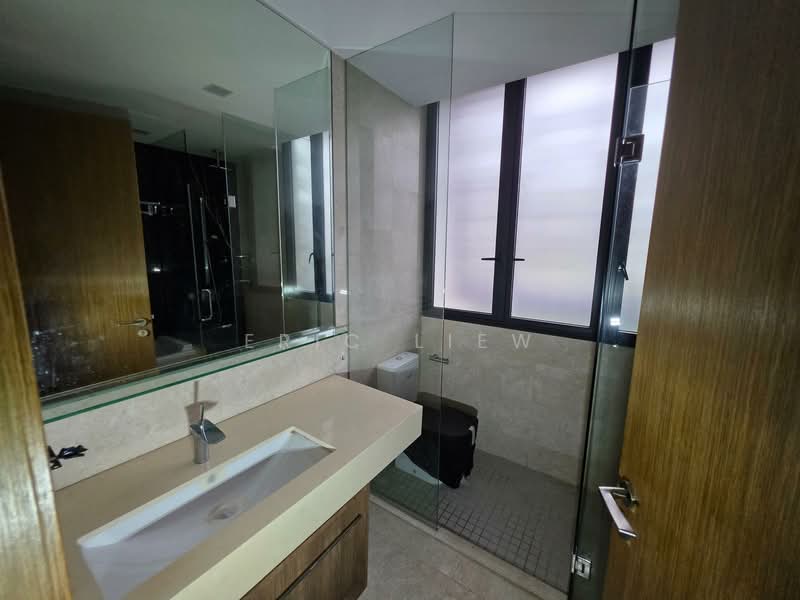 Alana, 176 Sunrise Terrace, 4 Bedrooms, 3,498 sqft, Terraced House For Sale, by Eric Liew, 500146521 - Bathroom - PropertyGuru.com.sg