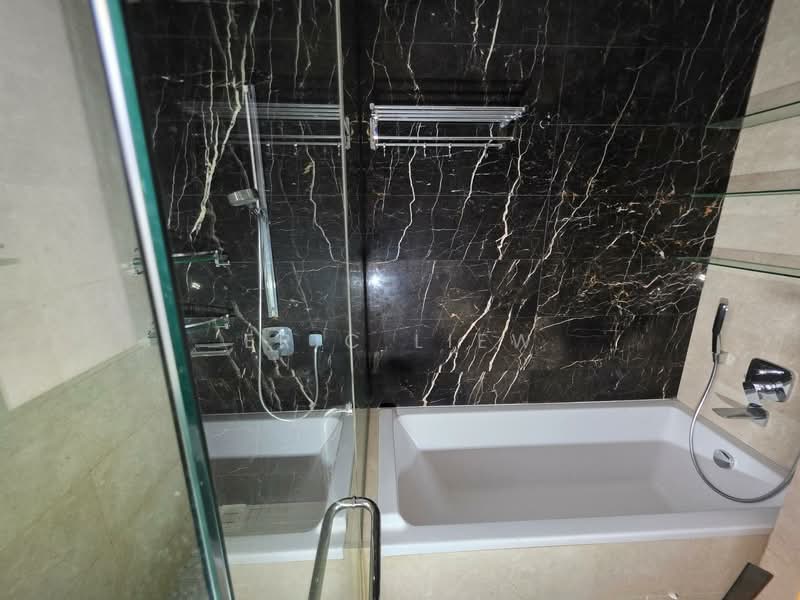 Alana, 176 Sunrise Terrace, 4 Bedrooms, 3,498 sqft, Terraced House For Sale, by Eric Liew, 500146521 - Bathroom - PropertyGuru.com.sg