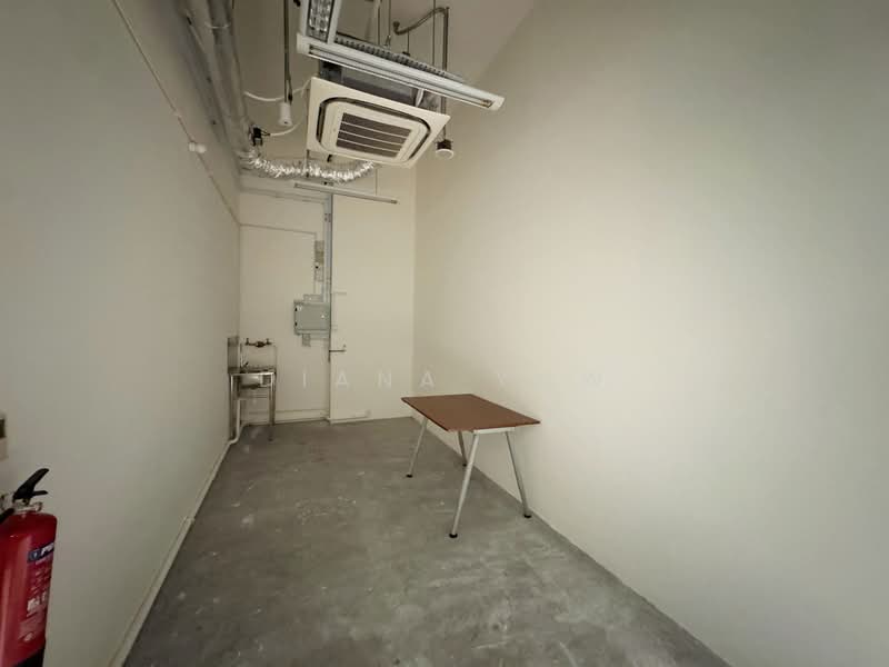Oxley Tower, 138 Robinson Road, 161 sqft, Office For Rent, by Diana Yow, 500146524 - Interior - CommercialGuru.com.sg