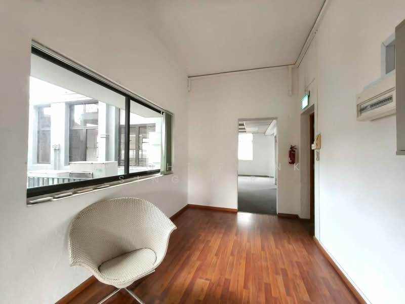 Retail Space for Lease - 3 storey building at Geylang Road, Aljunied MRT Sims Ave Guillemard Rd PLQ, 7,981 sqft, Shop / Shophouse For Rent, by TAN MEI LIAN EILEEN, 500146527 - Interior - CommercialGuru.com.sg