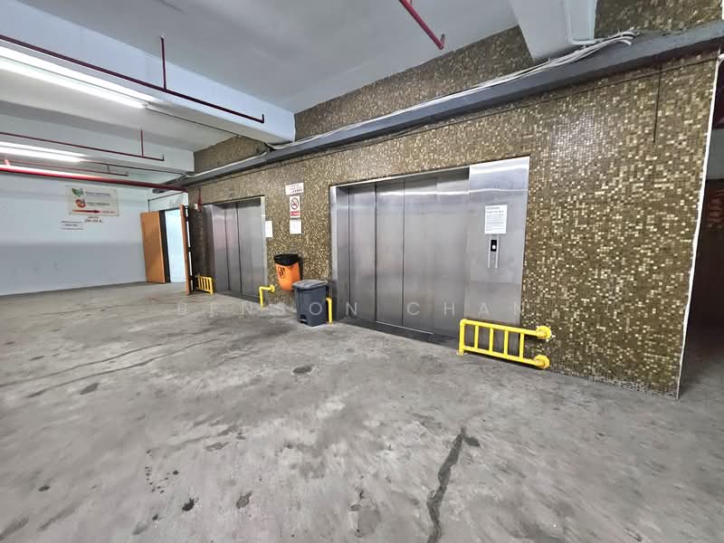 Yi Xiu Factory Building, 65 Sims Avenue, 4,000 sqft, Light Industrial (B1) For Rent, by Benson Chan, 500146529 - Corridor - CommercialGuru.com.sg