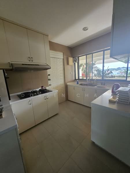 Hillcrest Arcadia, 251 Arcadia Road, 3 Bedrooms, 1,711 sqft, Condominium For Rent, by Doreen Chan, 500146549 - Kitchen - PropertyGuru.com.sg