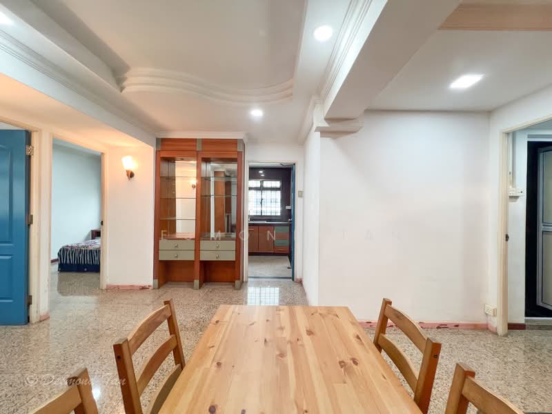 345 Kang Ching Road, 345 Kang Ching Road, 3 Bedrooms, 1,098 sqft, HDB Flat For Sale, by Desmond Tan, 500146563 - Living Room - PropertyGuru.com.sg