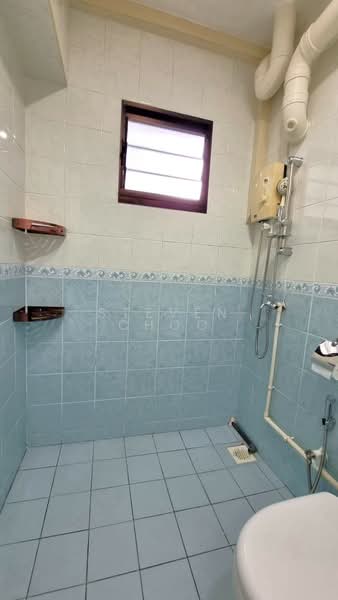 588A Montreal Drive, 588A Montreal Drive, Room Rental, 120 sqft, HDB Flat For Rent, by Steven Choo, 500146571 - Bathroom - PropertyGuru.com.sg
